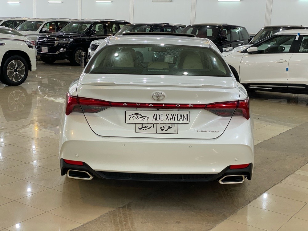 Toyota Avalon